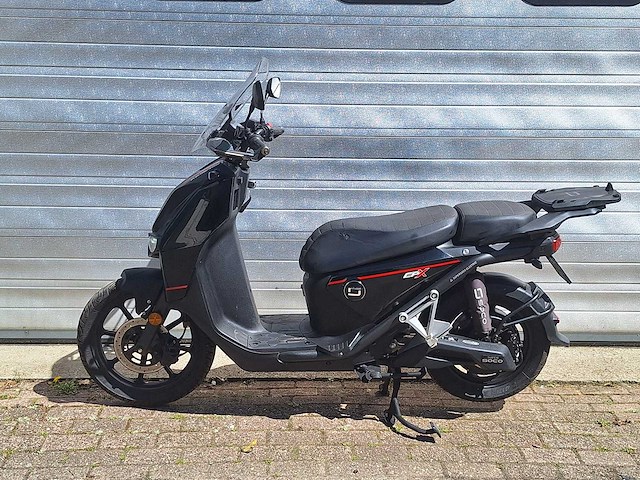 Super soco cpx 45 km elektrische bromscooter - afbeelding 1 van  7