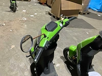 Super soco cux go sharing e-scooter (2x) - afbeelding 4 van  13