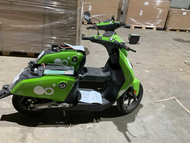 Super soco cux go sharing e-scooter (2x) - afbeelding 8 van  13