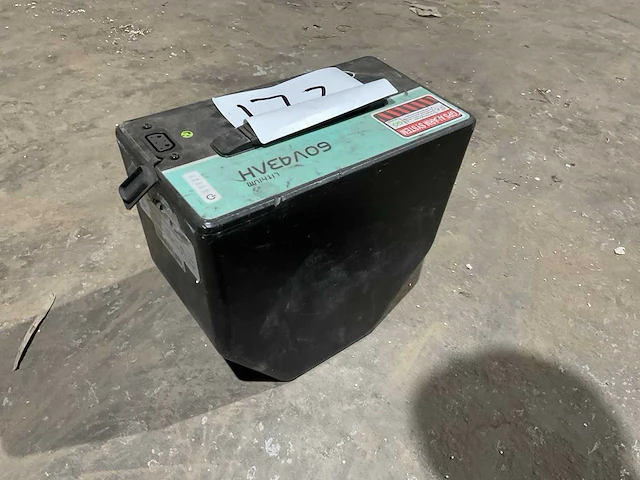 Super soco cux go sharing e-scooter accu - afbeelding 3 van  4