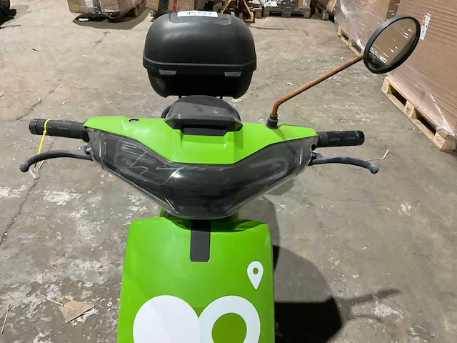 Super soco cux go sharing e-scooter - afbeelding 5 van  17