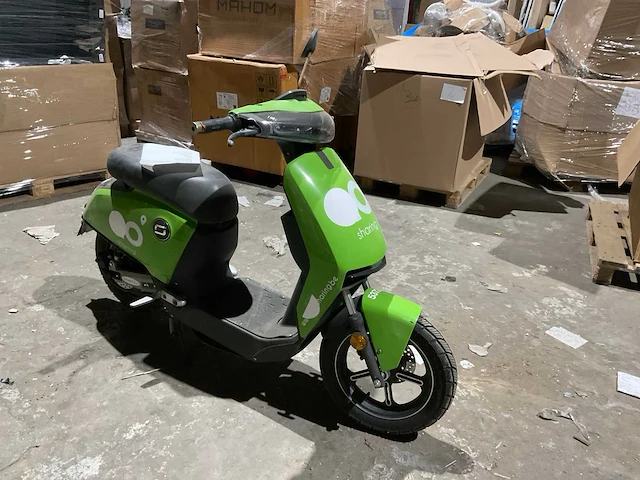 Super soco cux go sharing e-scooter - afbeelding 9 van  15