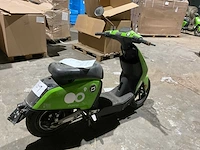 Super soco cux go sharing e-scooter - afbeelding 10 van  15
