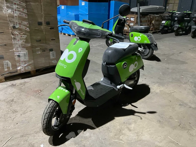 Super soco cux go sharing e-scooter - afbeelding 1 van  13