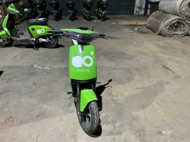 Super soco cux go sharing e-scooter - afbeelding 6 van  13