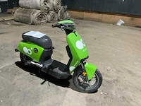 Super soco cux go sharing e-scooter - afbeelding 7 van  13