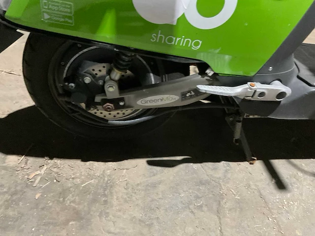 Super soco cux go sharing e-scooter - afbeelding 10 van  13