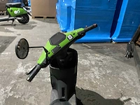 Super soco cux go sharing e-scooter - afbeelding 13 van  14