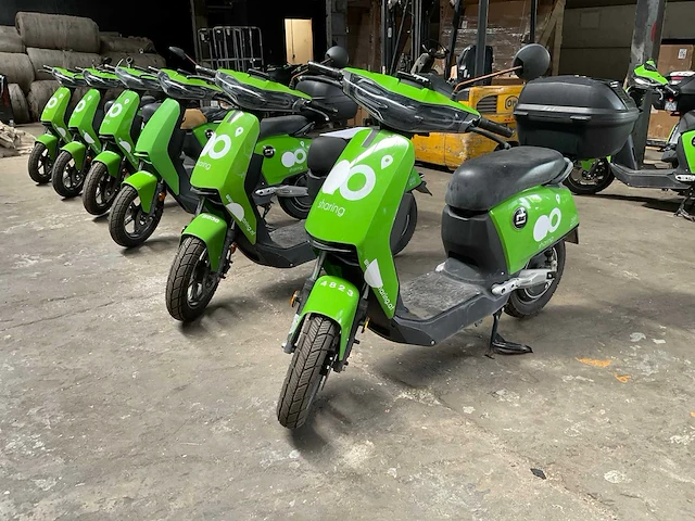 Super soco go sharing cux e-scooter (6x) - afbeelding 1 van  26
