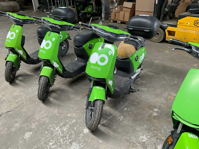 Super soco go sharing cux e-scooter (6x) - afbeelding 17 van  26