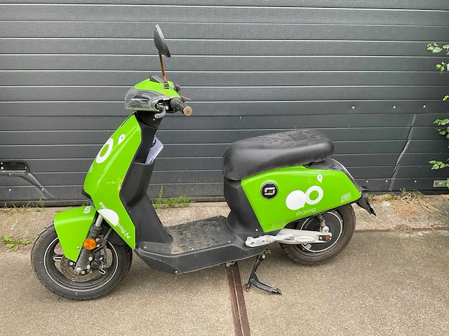 Super soco go sharing cux e-scooter - afbeelding 8 van  14