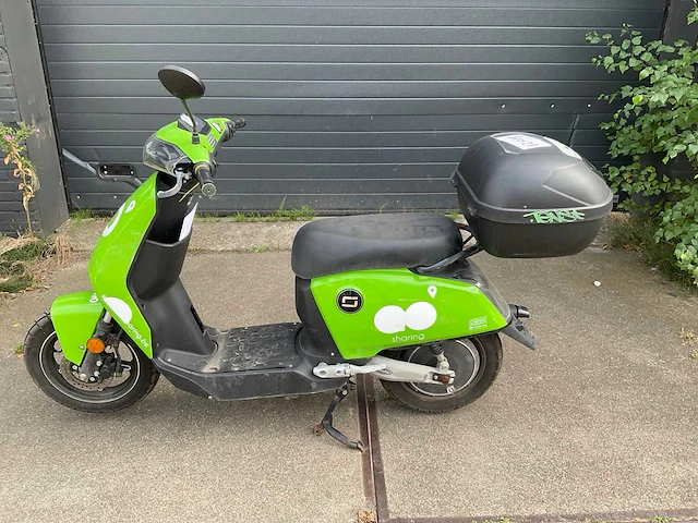 Super soco go sharing cux e-scooter - afbeelding 9 van  16