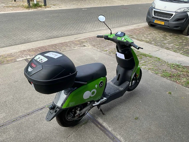 Super soco go sharing cux e-scooter - afbeelding 12 van  16