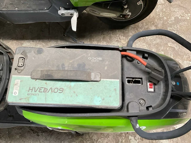 Super soco go sharing cux e-scooter - afbeelding 10 van  18