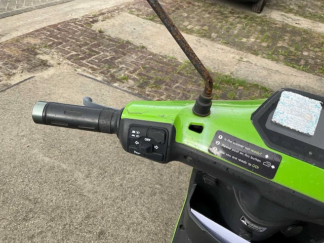 Super soco go sharing cux e-scooter - afbeelding 6 van  18