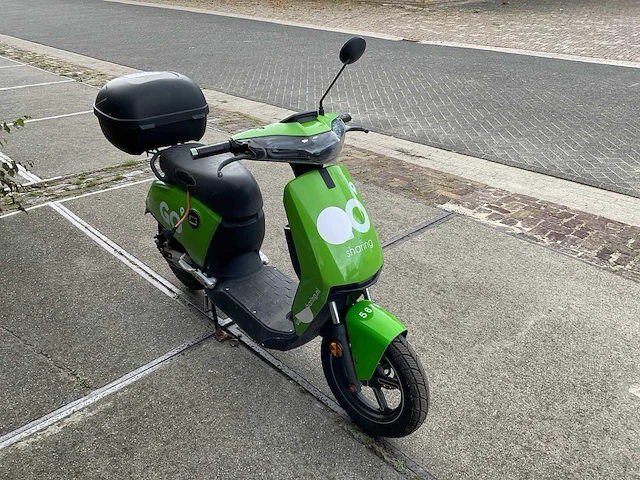Super soco go sharing cux e-scooter - afbeelding 13 van  18