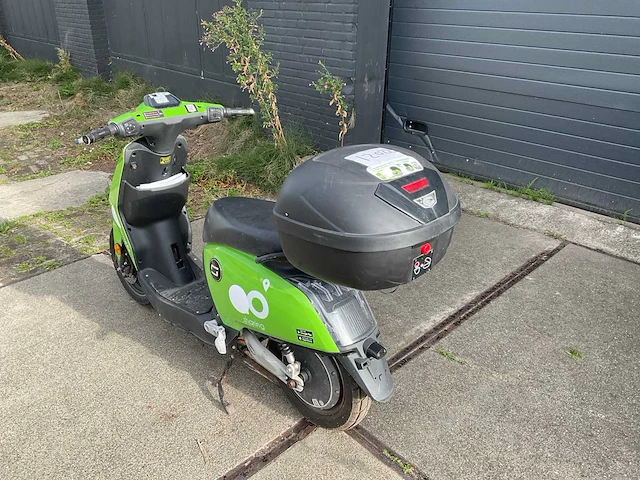 Super soco go sharing cux e-scooter - afbeelding 18 van  19