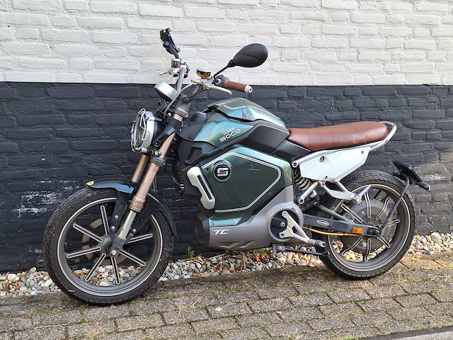 Super soco tc 45km elektrische bromscooter - afbeelding 2 van  7