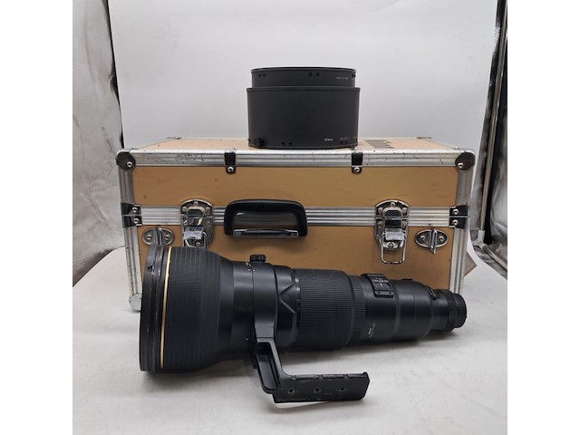 Super telelens, nikon, af-s nikkor 600mm 1:4 d ii - afbeelding 1 van  7