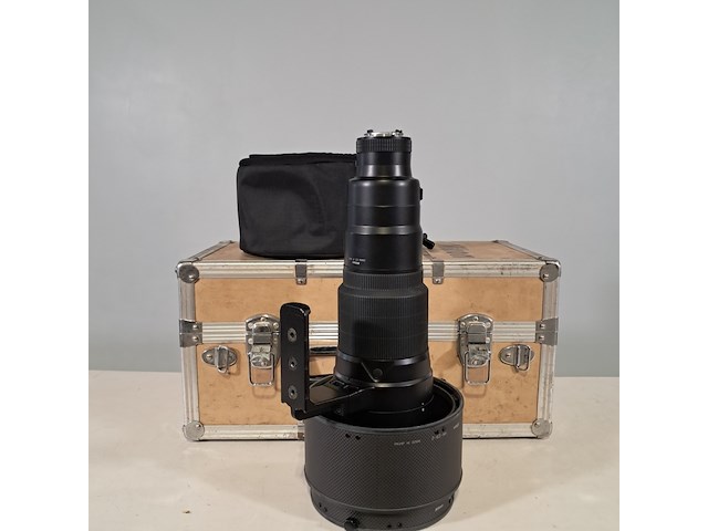 Super telenlens, nikon, af-s nikkor 600mm 1:4 d ii - afbeelding 1 van  7