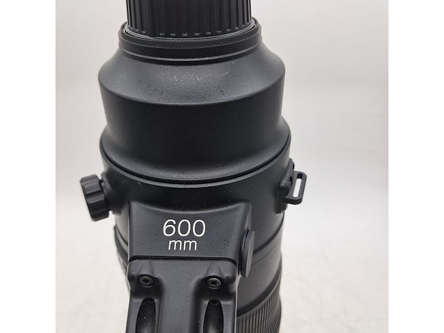 Super telenlens, nikon, af-s nikkor 600mm 1:4 fl ed vr - afbeelding 6 van  9