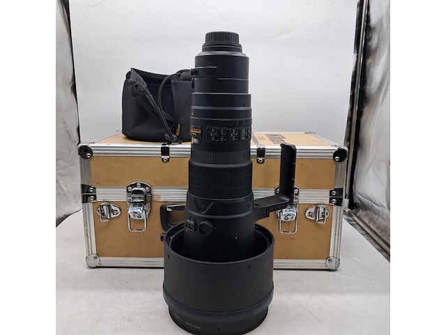 Super telenlens, nikon, af-s nikkor 600mm 1:4g ed - afbeelding 1 van  7