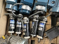 Superior electric, staubli - partij elektromotoren, servomotoren, vertragingsmotoren - afbeelding 12 van  13
