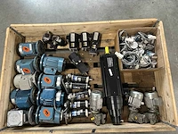 Superior electric, staubli - partij elektromotoren, servomotoren, vertragingsmotoren - afbeelding 5 van  13