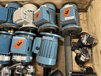Superior electric, staubli - partij elektromotoren, servomotoren, vertragingsmotoren - afbeelding 10 van  13