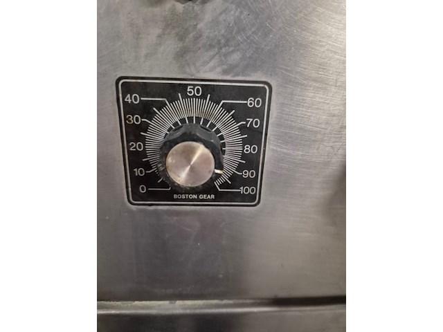 Superior - afbeelding 9 van  10