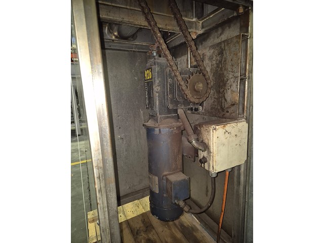 Superior - afbeelding 10 van  10