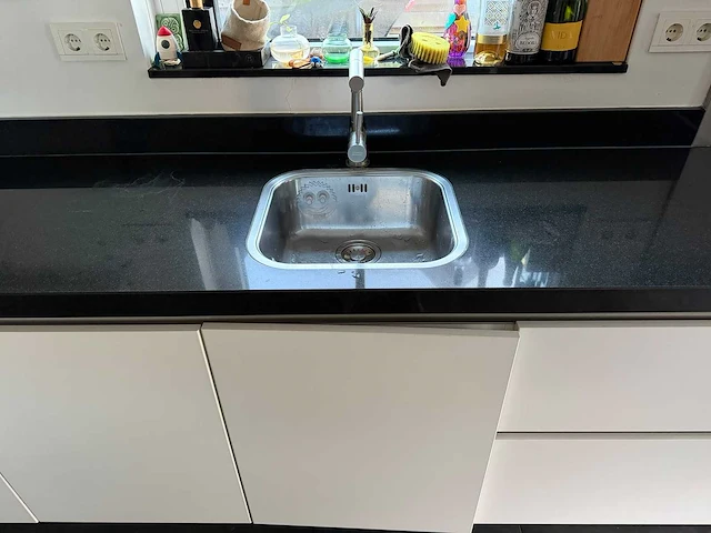 Superkeukens - keuken met aeg / miele apparatuur - afbeelding 16 van  24