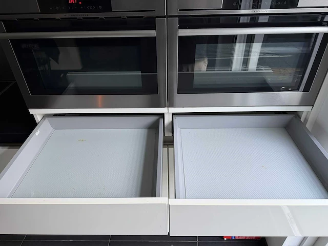 Superkeukens - keuken met aeg / miele apparatuur - afbeelding 4 van  24