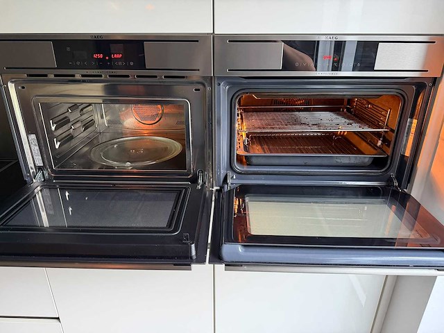 Superkeukens - keuken met aeg / miele apparatuur - afbeelding 18 van  24