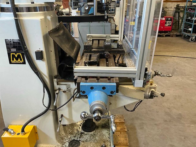 Supermax ycm-16vs cnc bedfreesmachine - afbeelding 26 van  29