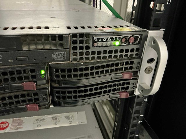 Supermicro - x11dpi-n(t) - server - afbeelding 3 van  3