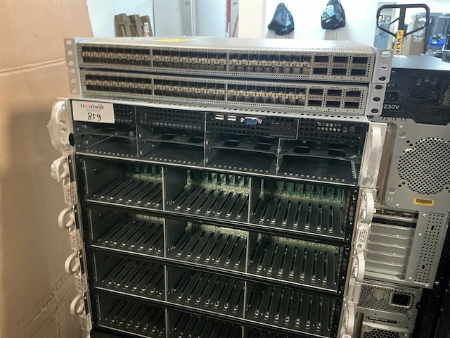 Supermicro cse-216 server - afbeelding 1 van  4