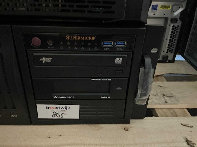 Supermicro supermicro x12stph-ln4f server - afbeelding 2 van  4