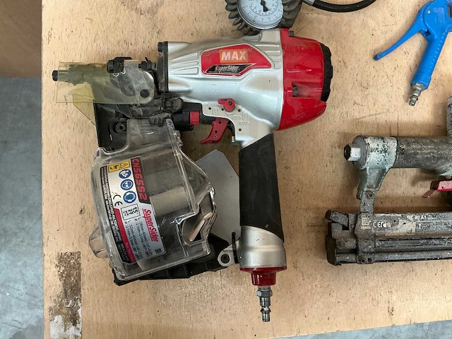 Superslider cn565st pneumatische spijkerpistool en divers - afbeelding 3 van  8