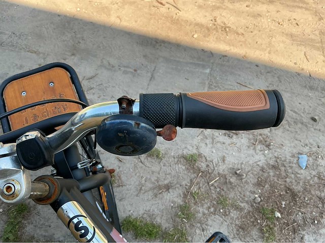 Supersuper jongensfiets - afbeelding 5 van  5