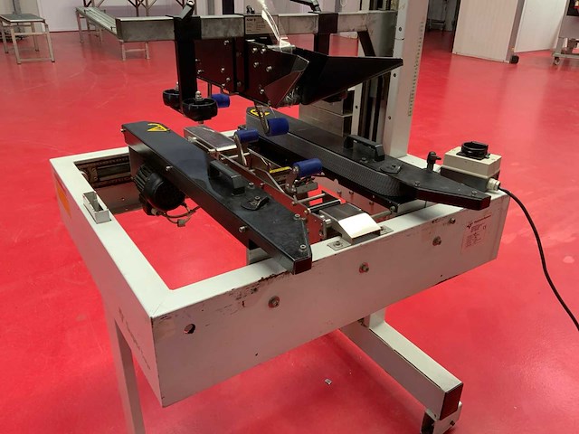 Supertape systems supertape h-7.2 dozen sluitmachine - afbeelding 7 van  13