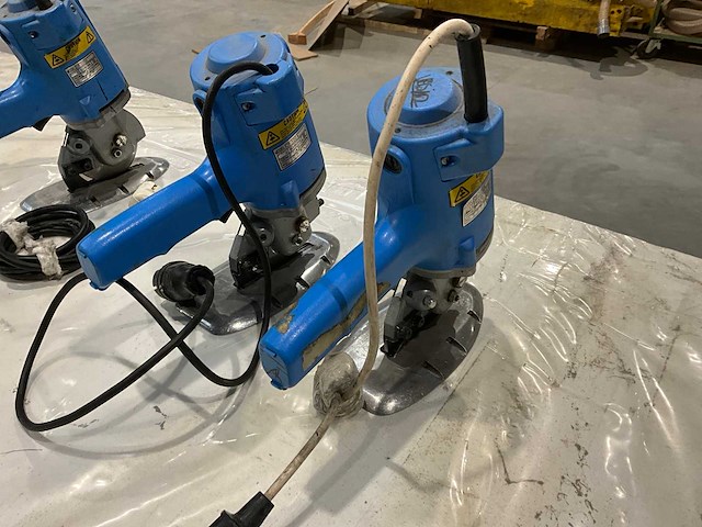 Suprena cr-100a textiel knip machine (2x) - afbeelding 4 van  6