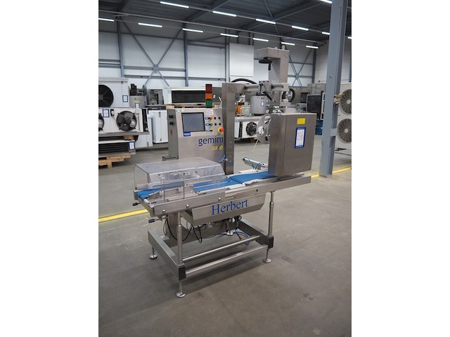 Sureservice ltd - afbeelding 1 van  14