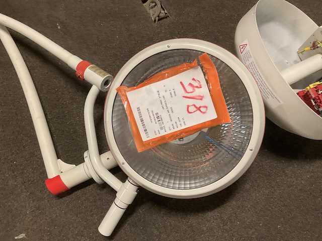 Surgical light - afbeelding 4 van  5