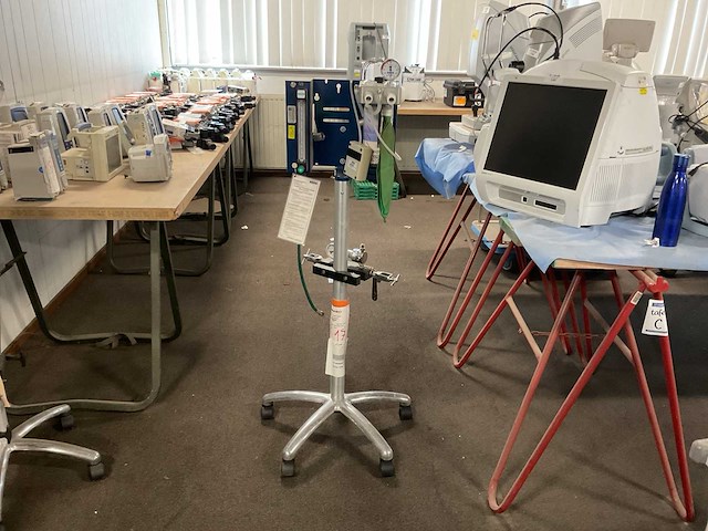 Surgivet anesthesia unit - afbeelding 1 van  5