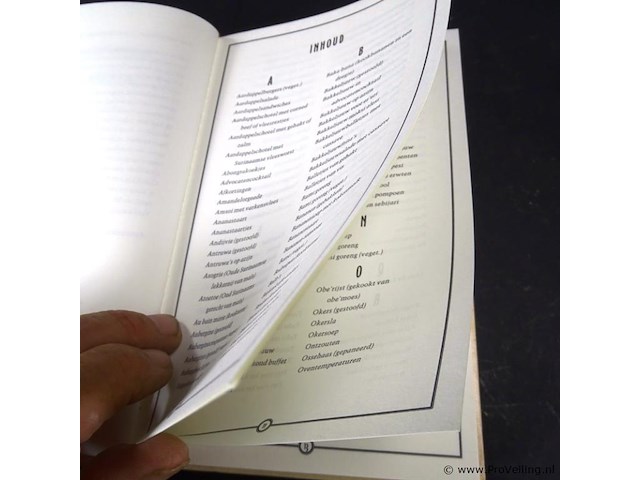 Surinaamse recepten van a to z - afbeelding 4 van  5