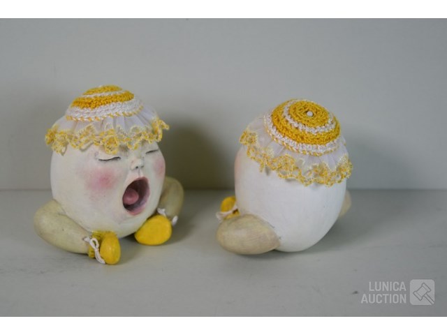 Surrealistische kleine beelden - afbeelding 2 van  3