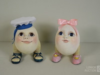 Surrealistische kleine beelden - afbeelding 1 van  4