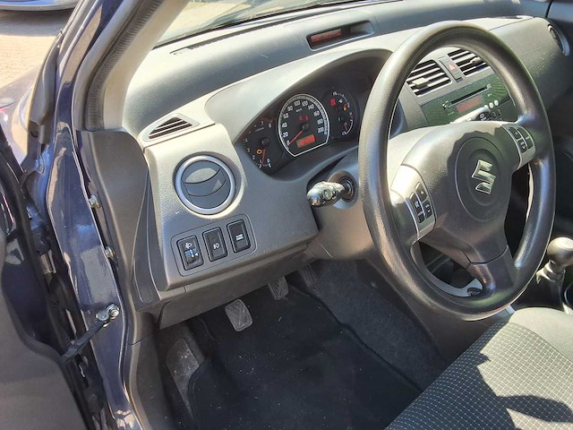 Suziki - 2006 - swift - suziki swift racing sport - afbeelding 4 van  17