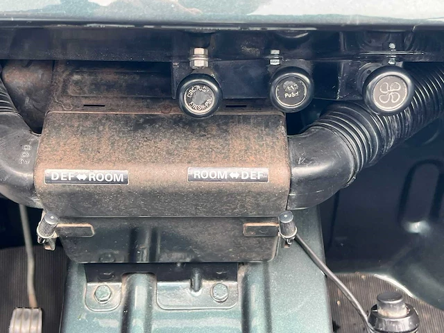 Suzuki - 1984 - lj80 - personenauto - afbeelding 14 van  22